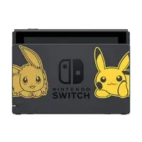 Nintendo Switch - Video Game Console - Pokémon: Let's Go, Pikachu!