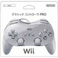 Wii - Game Controller - Video Game Accessories (クラシックコントローラPRO 白 [RVL-005(-02)])