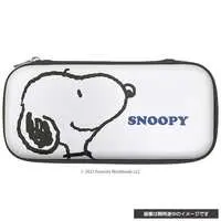 Nintendo Switch - Pouch - Video Game Accessories - SNOOPY
