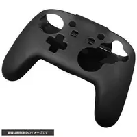 Nintendo Switch - Game Controller - Video Game Accessories (プレミアムプロテクトカバー Face Pro クリアブラック(SWITCH Proコントローラー用))