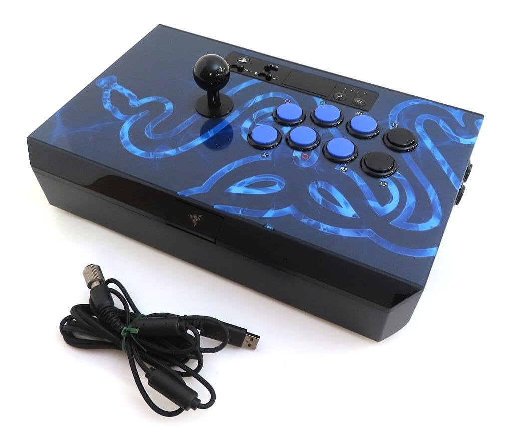 PlayStation 4 - Video Game Accessories - Arcade Stick (Razer Panthera Arcade Stick[RZ06-01690100-R3J1](状態：ボタン交換済み※詳細については備考をご覧ください。))